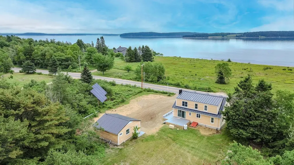Homes for Sale in Jonesport ME Under $500K