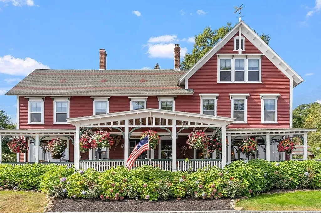Sanbornton Homes