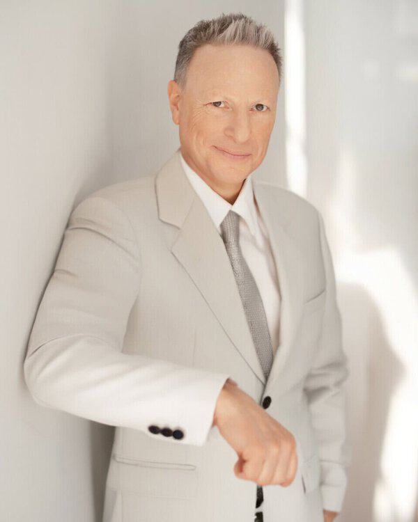 Howard L. Morrel