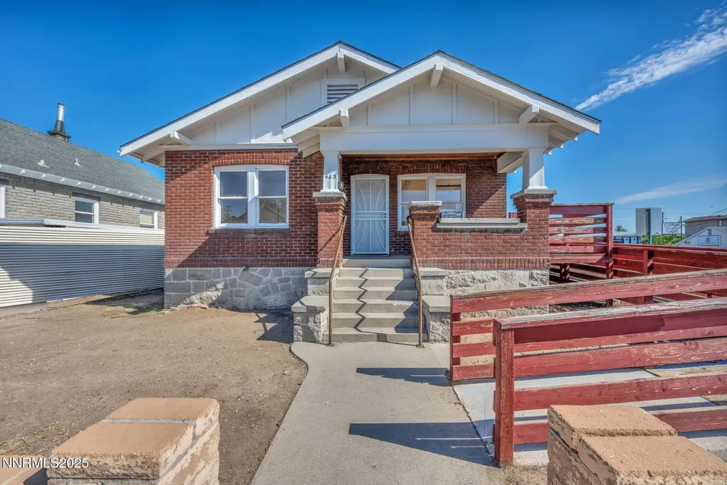 Listings for Jamie Nelson