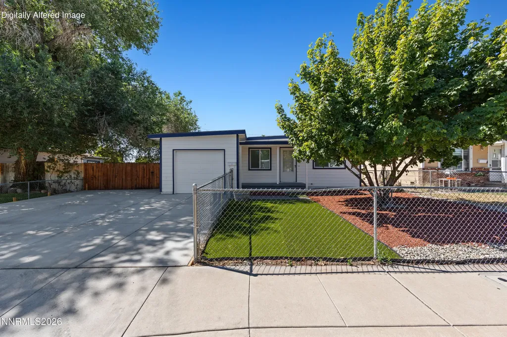 Listings for Jeanette Guevara