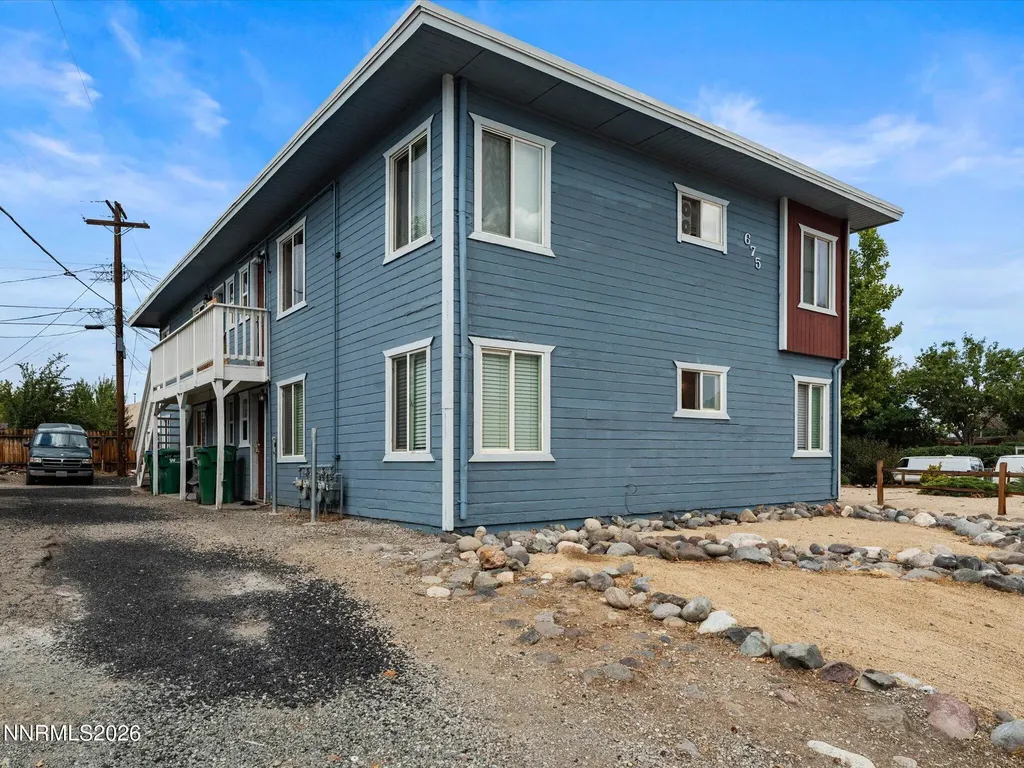 Listings for Jennifer Linn