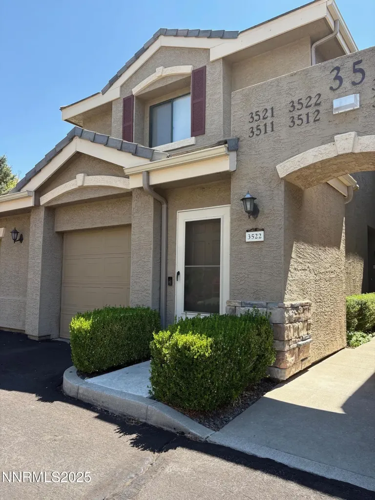 Listings for Jim Tench