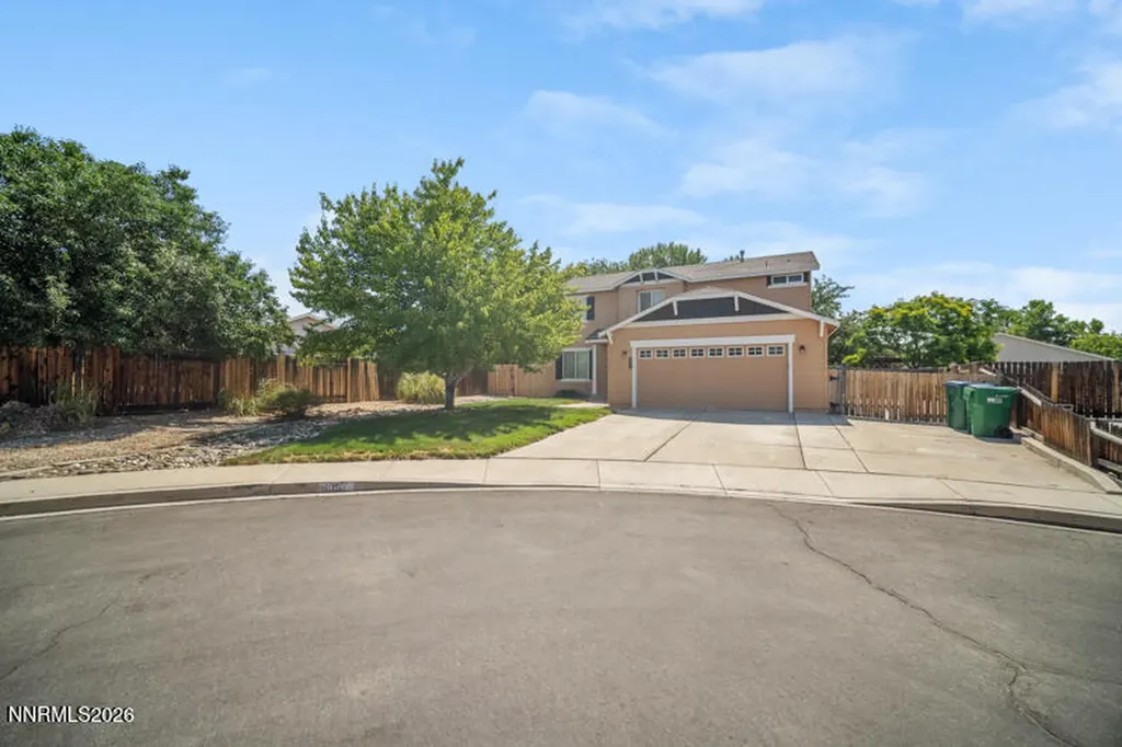 Listings for Joel Blakeslee