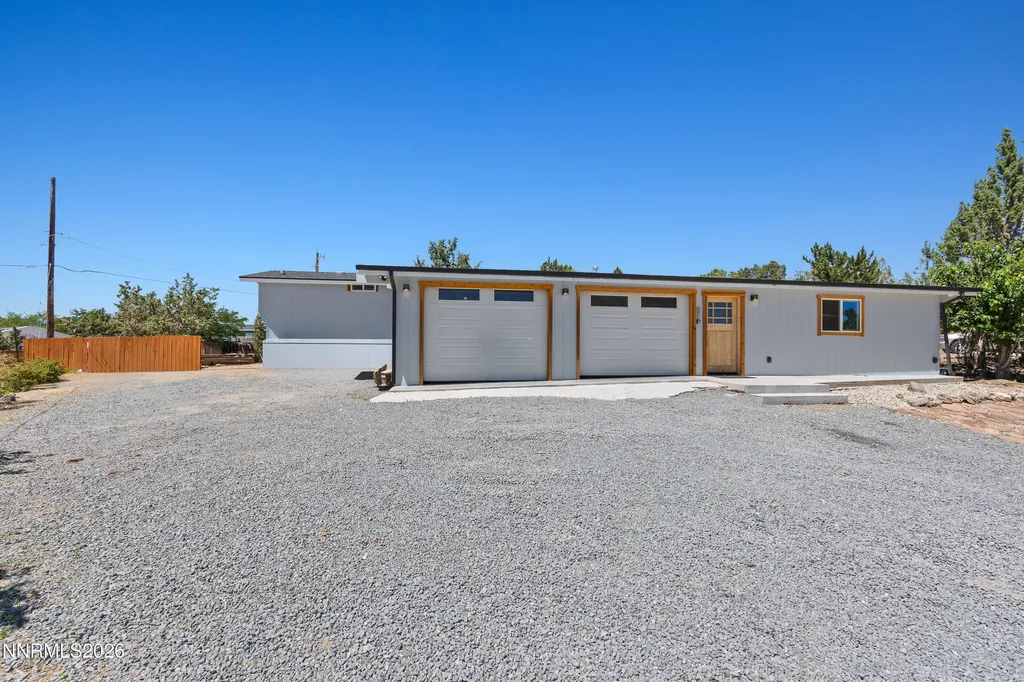 Listings for Kristine Armendariz