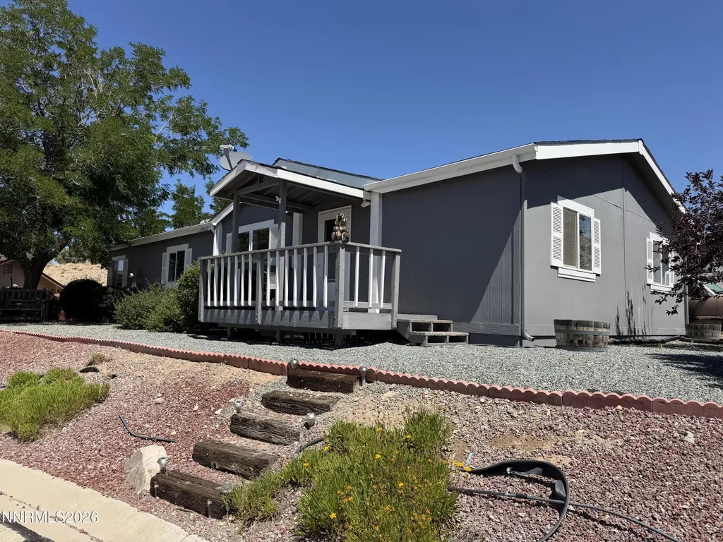 Listings for Sheri Barnes
