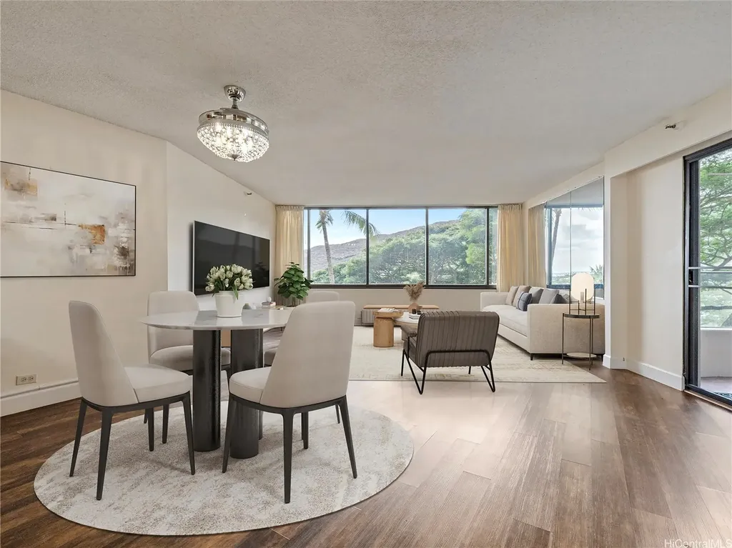 Listings for Lynnsey Doles