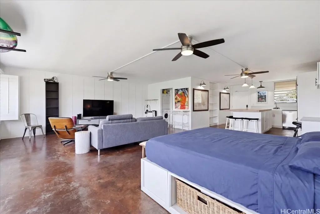 Listings for Pedro Alvares