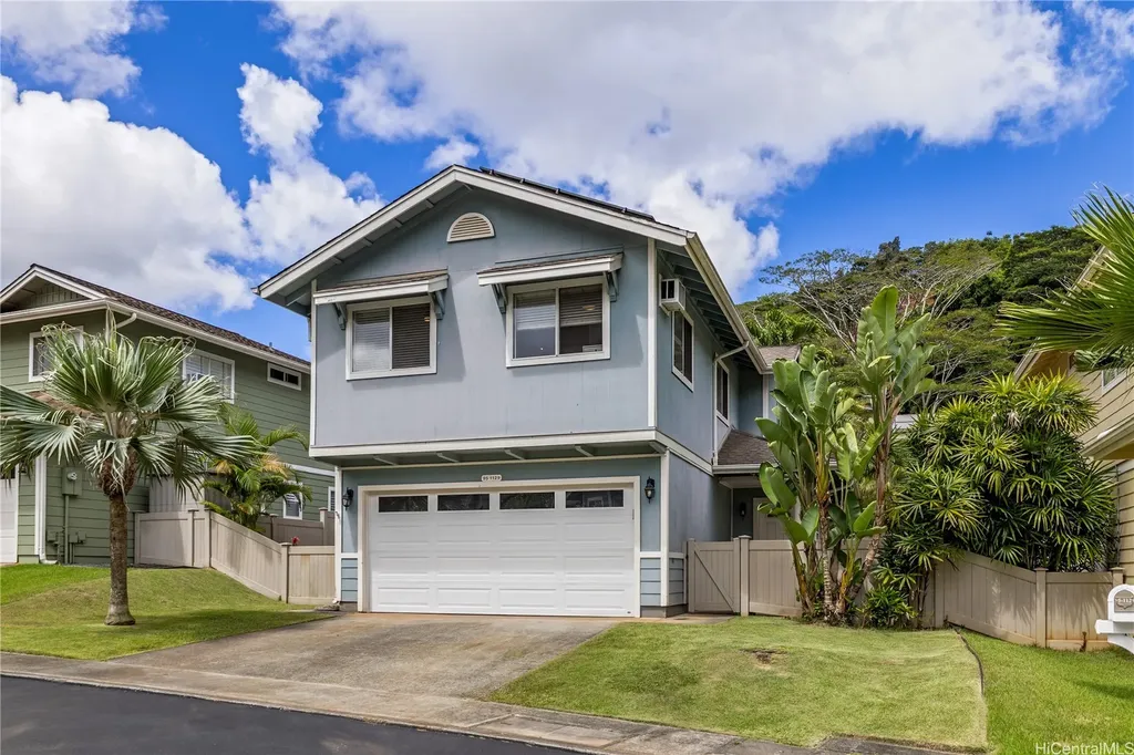 Listings for Yoko Yanes