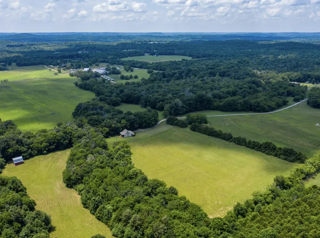 Columbia Farms