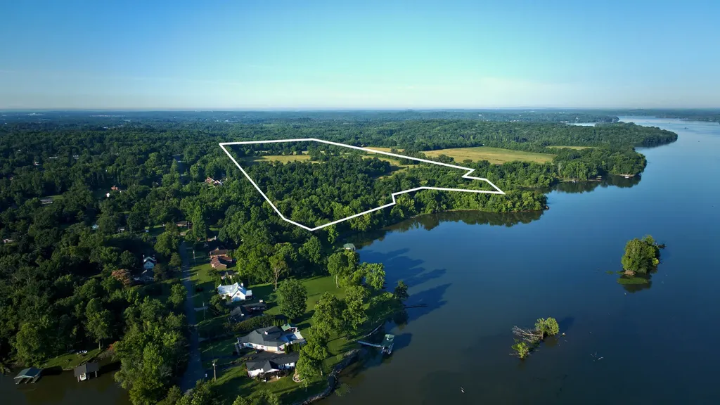 Lebanon Farms