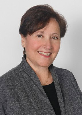 Joan R Cannon