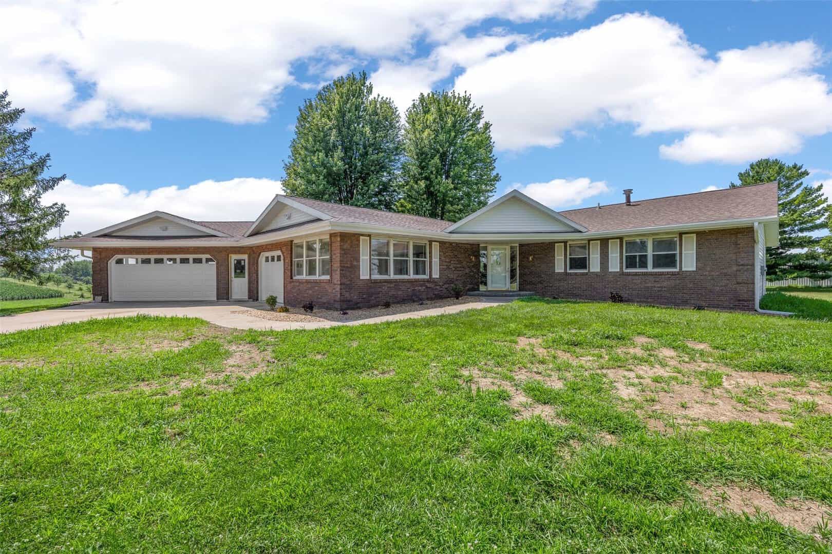 Listings for Kiah Wood