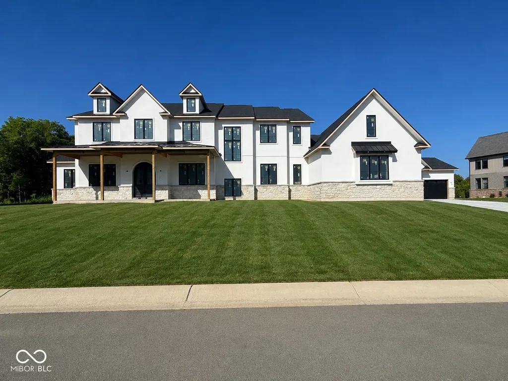 Luxury Homes for Sale in Westfield IN
