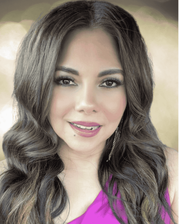 Roxanne Fernandez