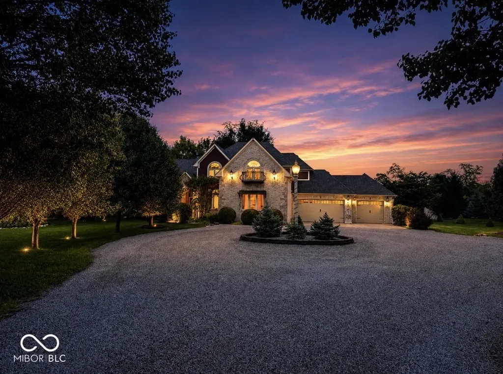 Luxury Homes