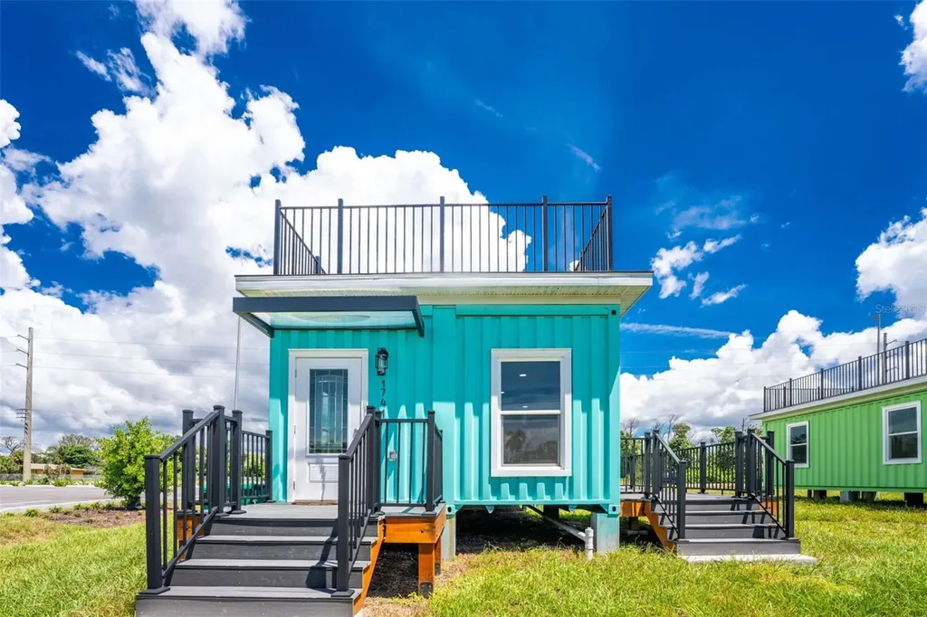 Listings for Scott Williams