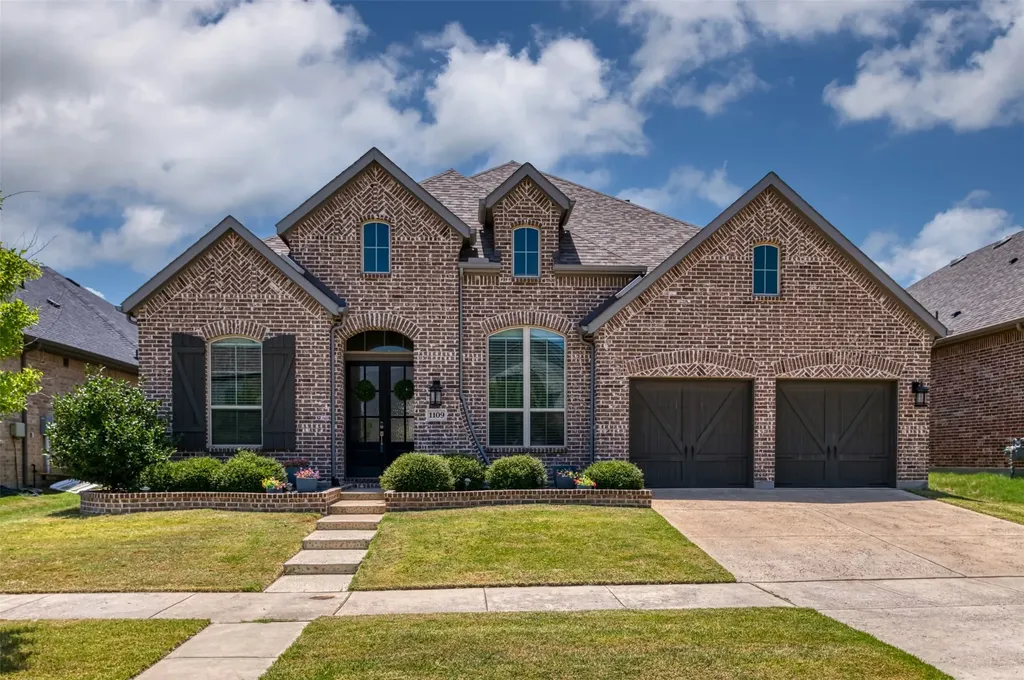 Listings for Shelby Cobb