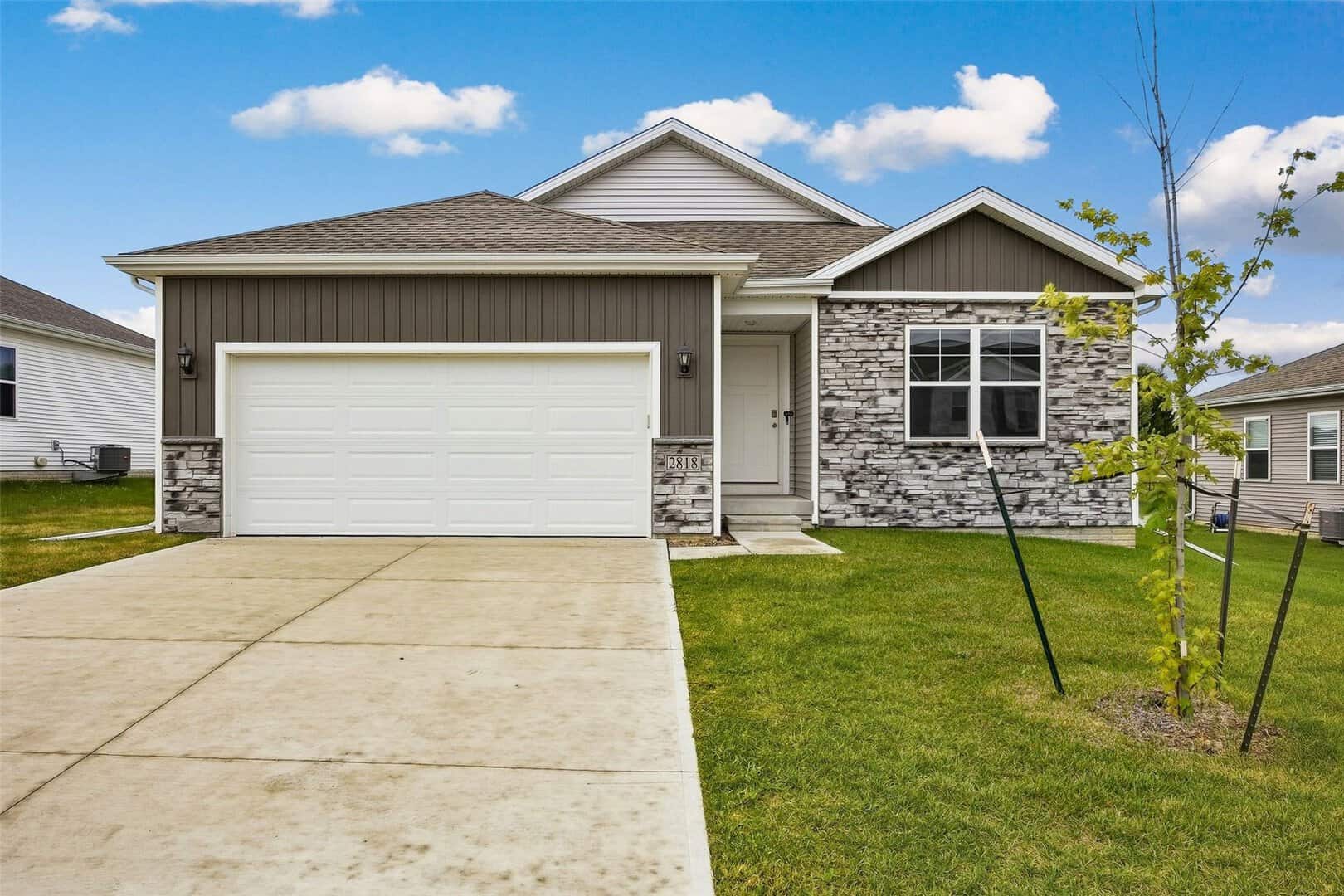 Listings for Lisa Arundale
