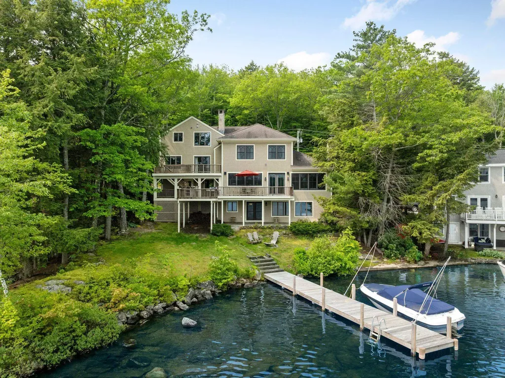 Homes with 3+ Bathrooms for Sale in Sunapee, NH