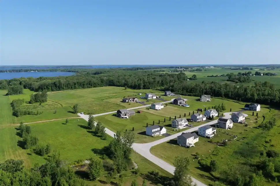 Vermont Features & Interests