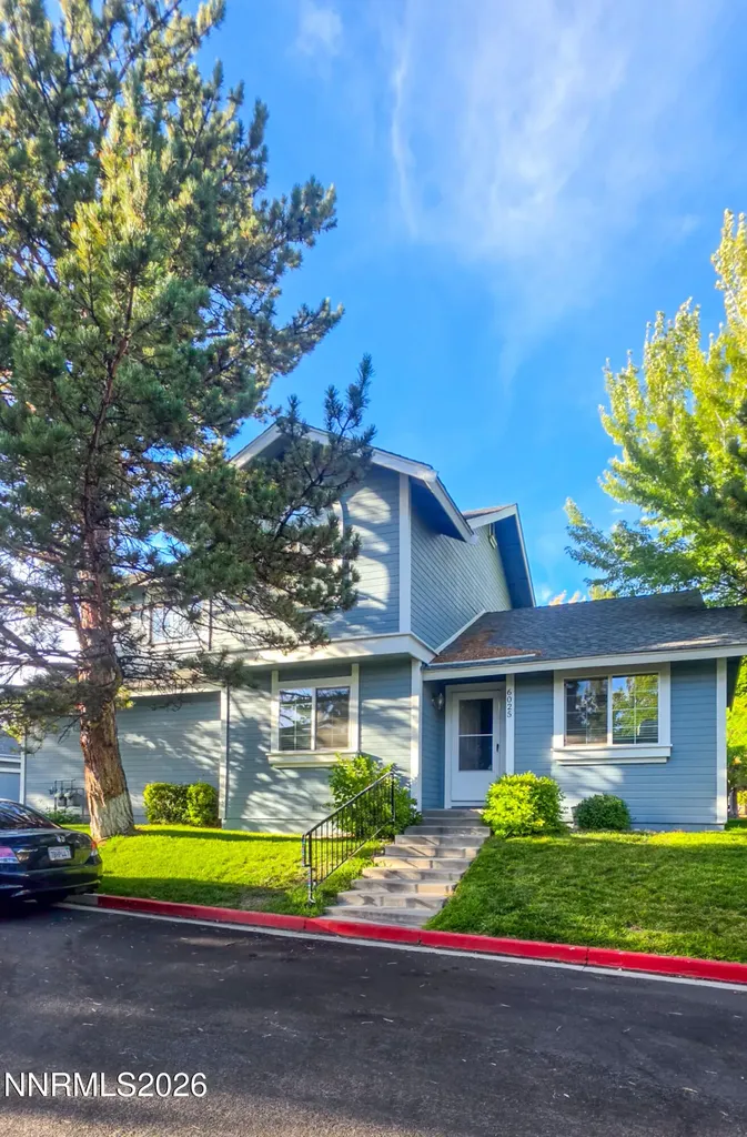 Listings for Jessica Valle