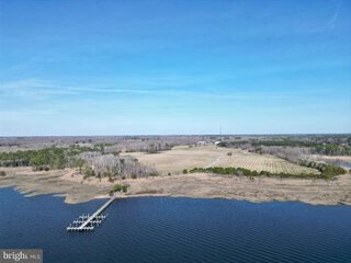 Land & Acreage