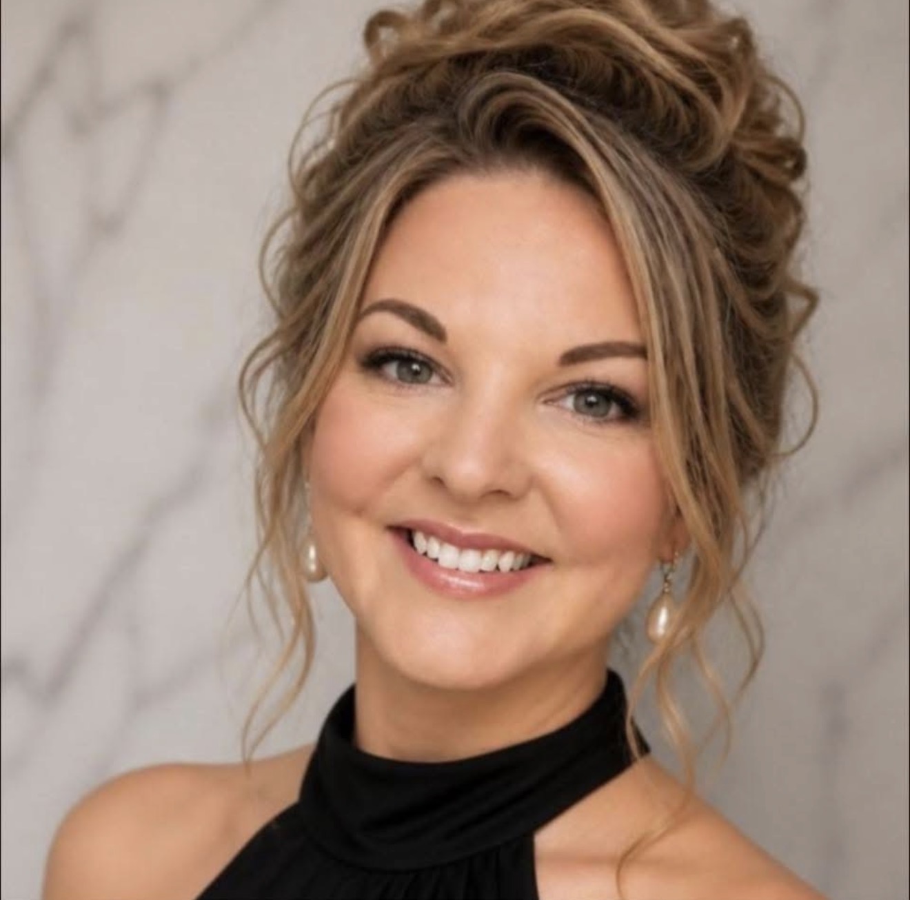 Melanie Hanson