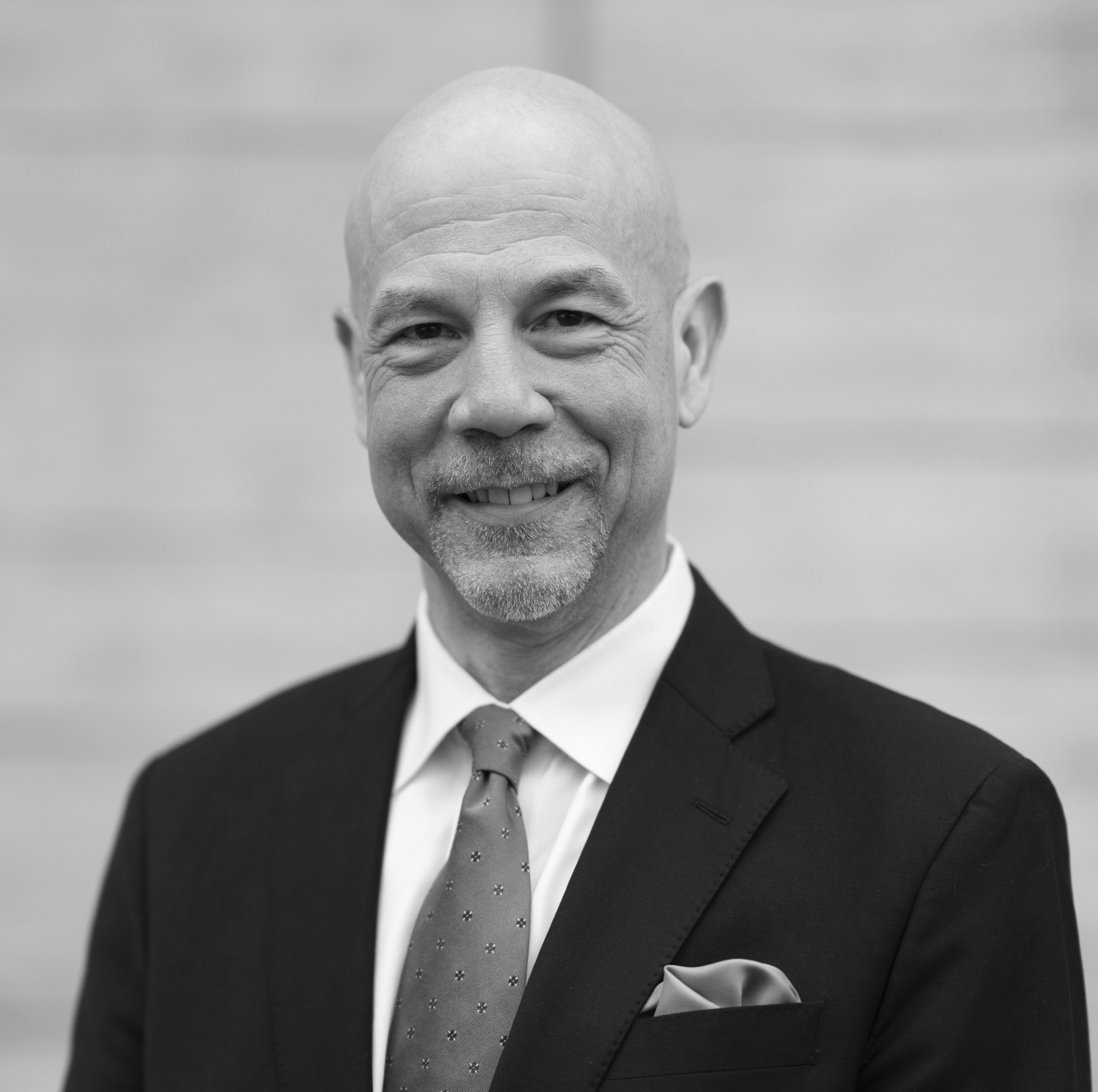 Alan J DiStasio