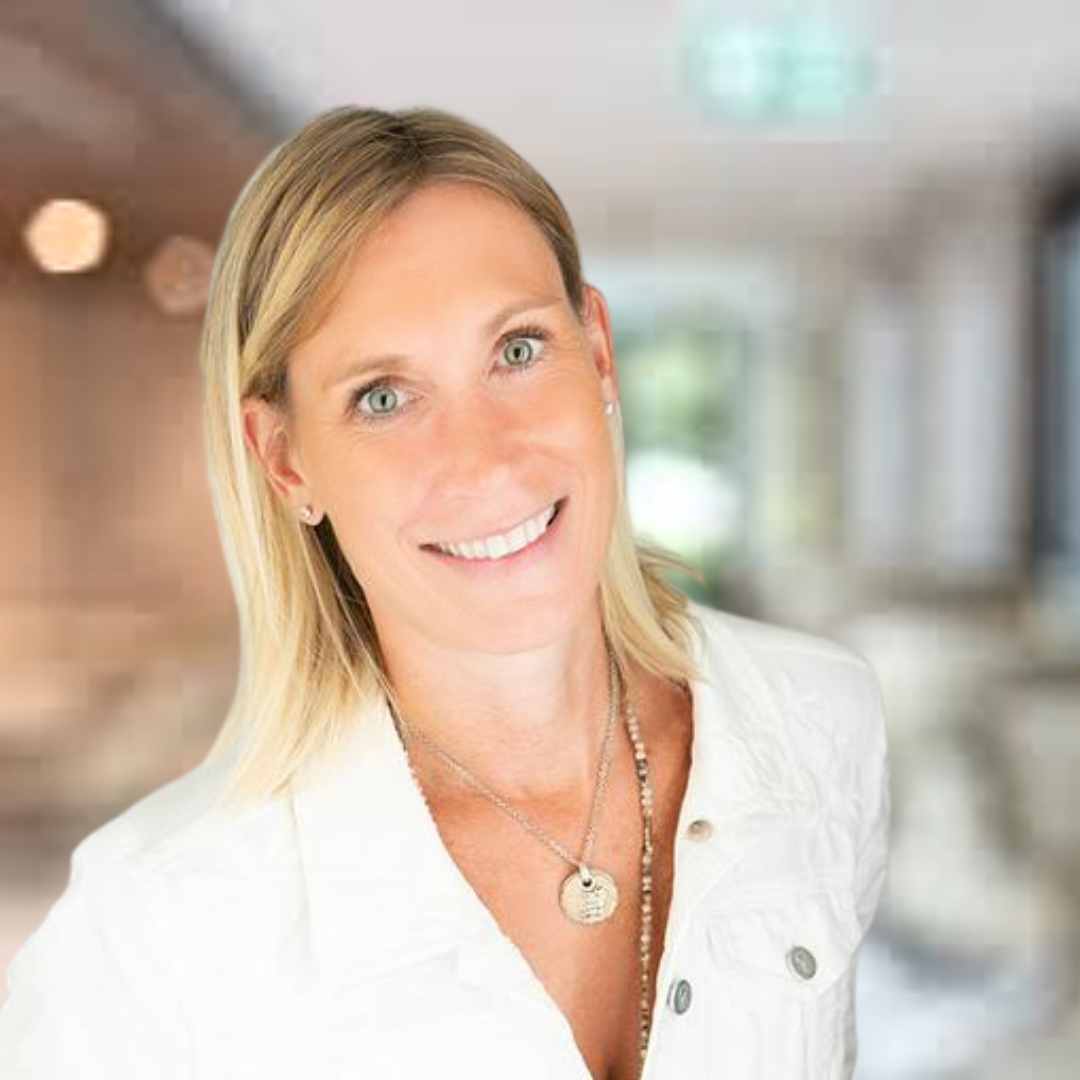 Lisa Cozzi