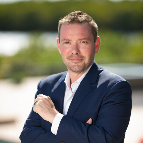 Aaron Wolf Group Photo