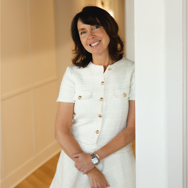 Alicia Warburton
