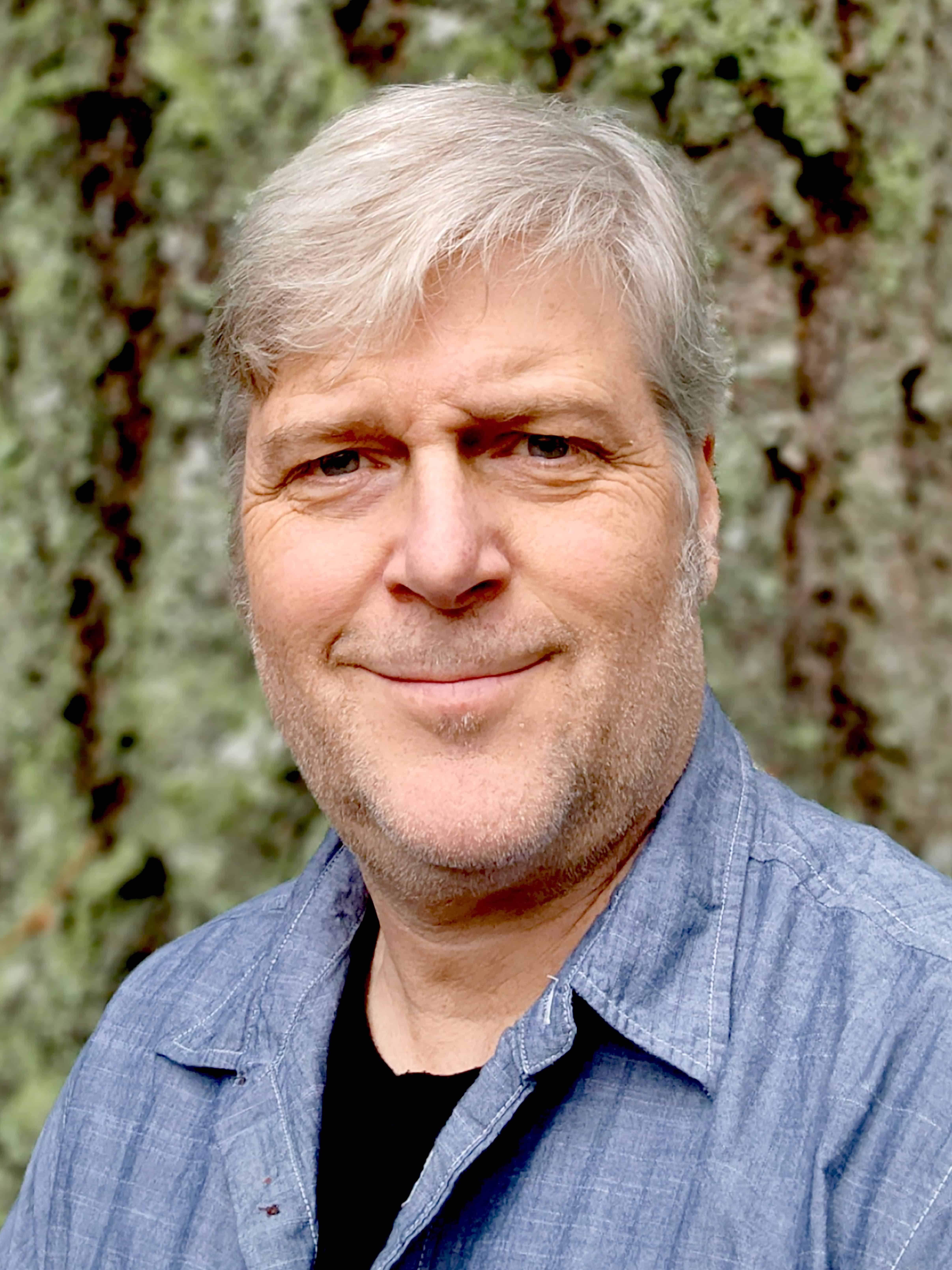 Andrew Holmes