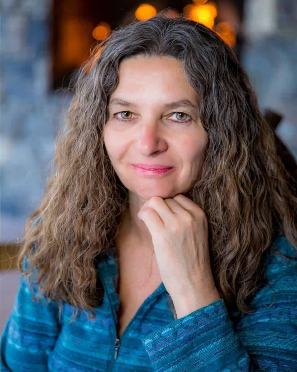 Cindy Ruth