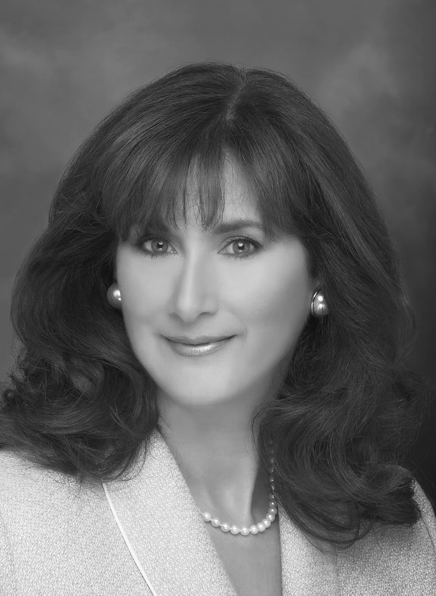 Claudia Lewis