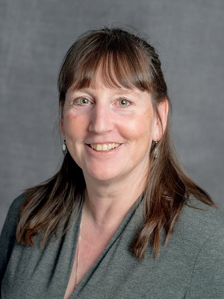 Cynthia "Cindy" Willis