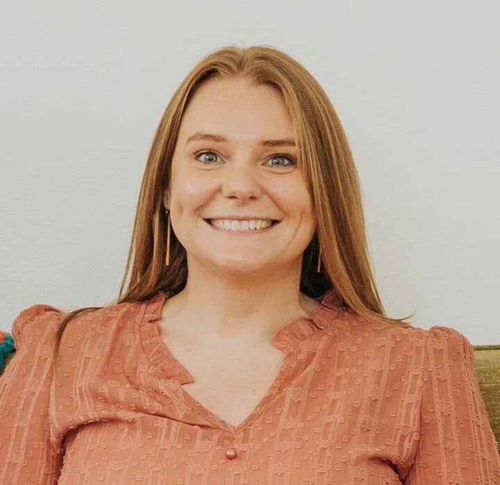 Elyssa Hill | CENTURY 21 Scheetz | IN Real Estate