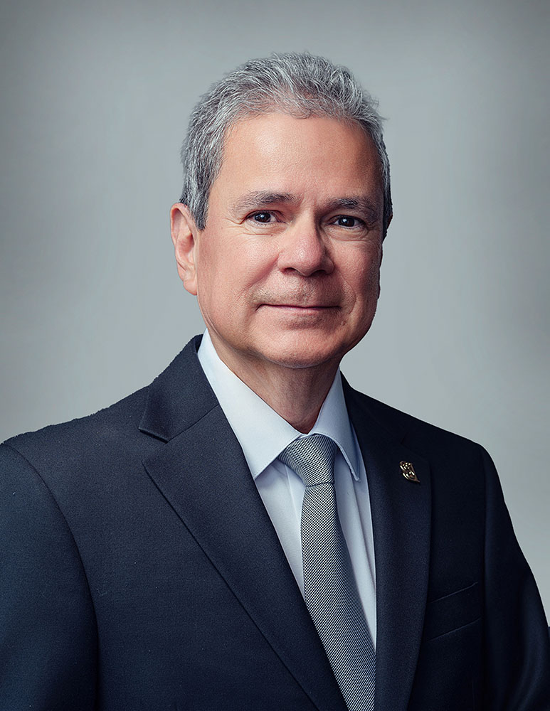 Ernesto Romero