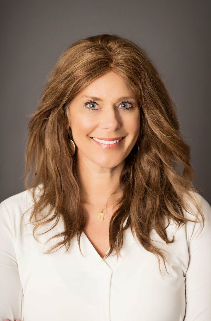 Jennifer Burhans
