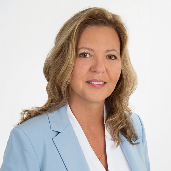 Jennifer Guzik
