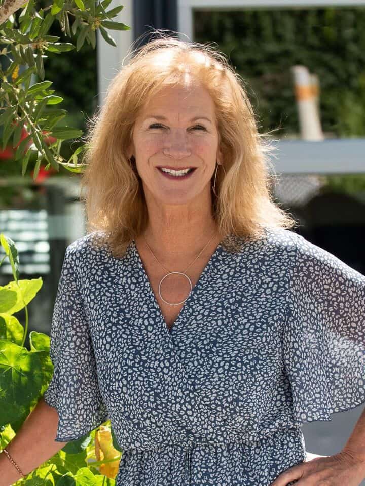 Kelly Sullivan