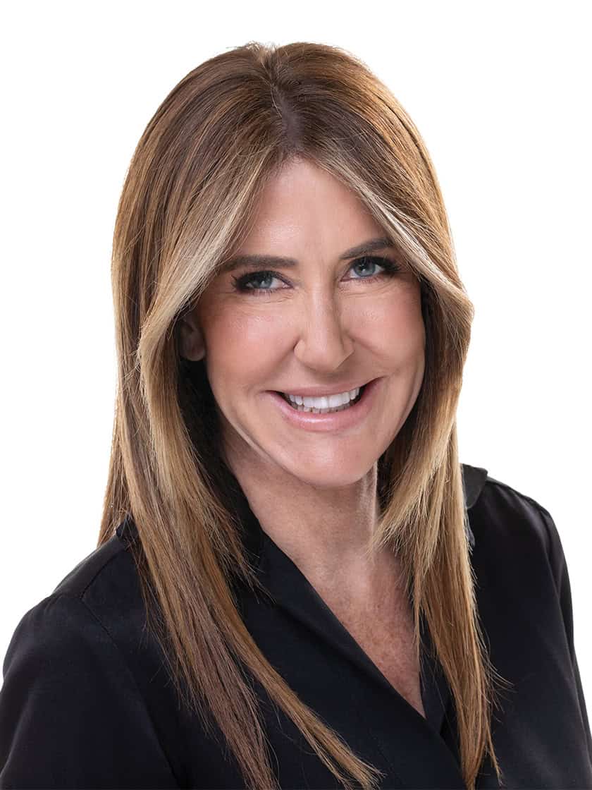 Lesli Levine