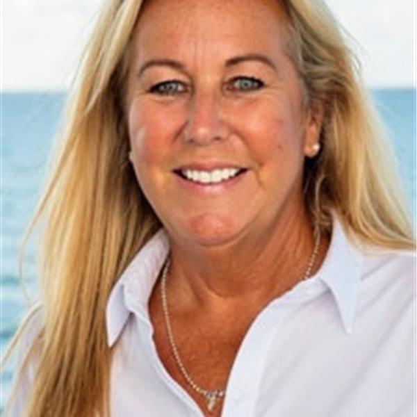 Liz Slavik