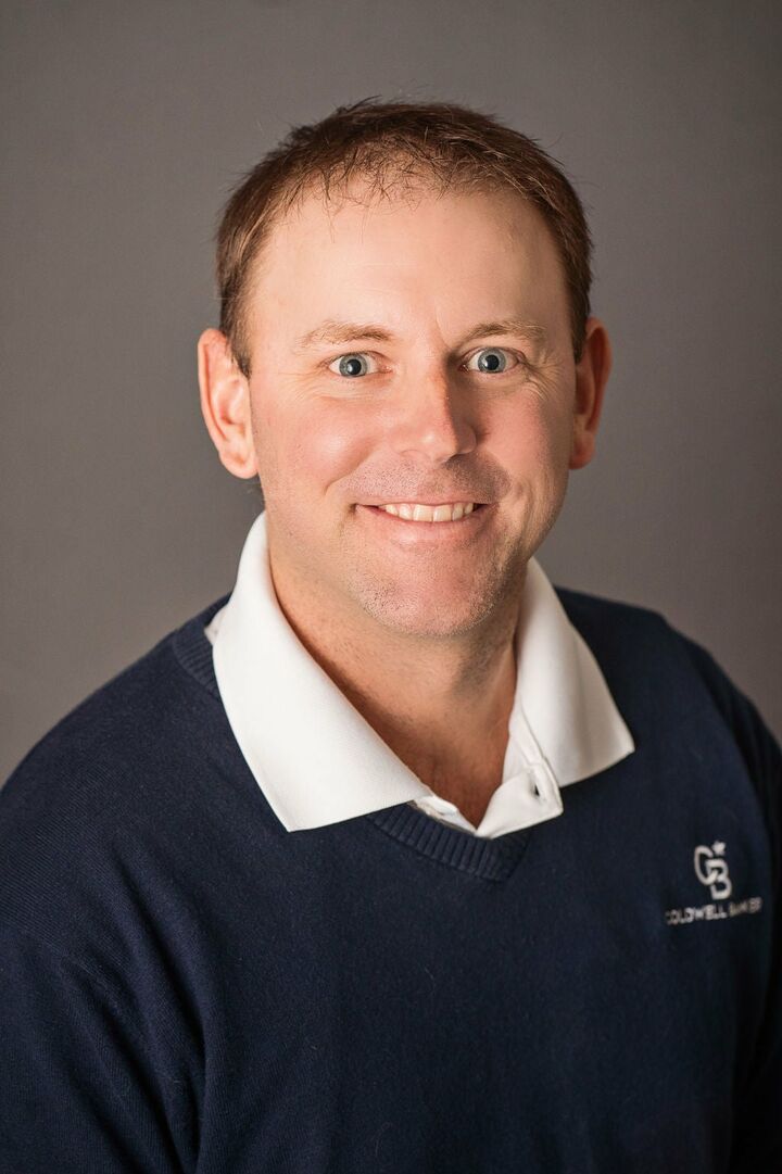 Luke Slaymaker Coldwell Banker Hedges Realty IA Real Estate