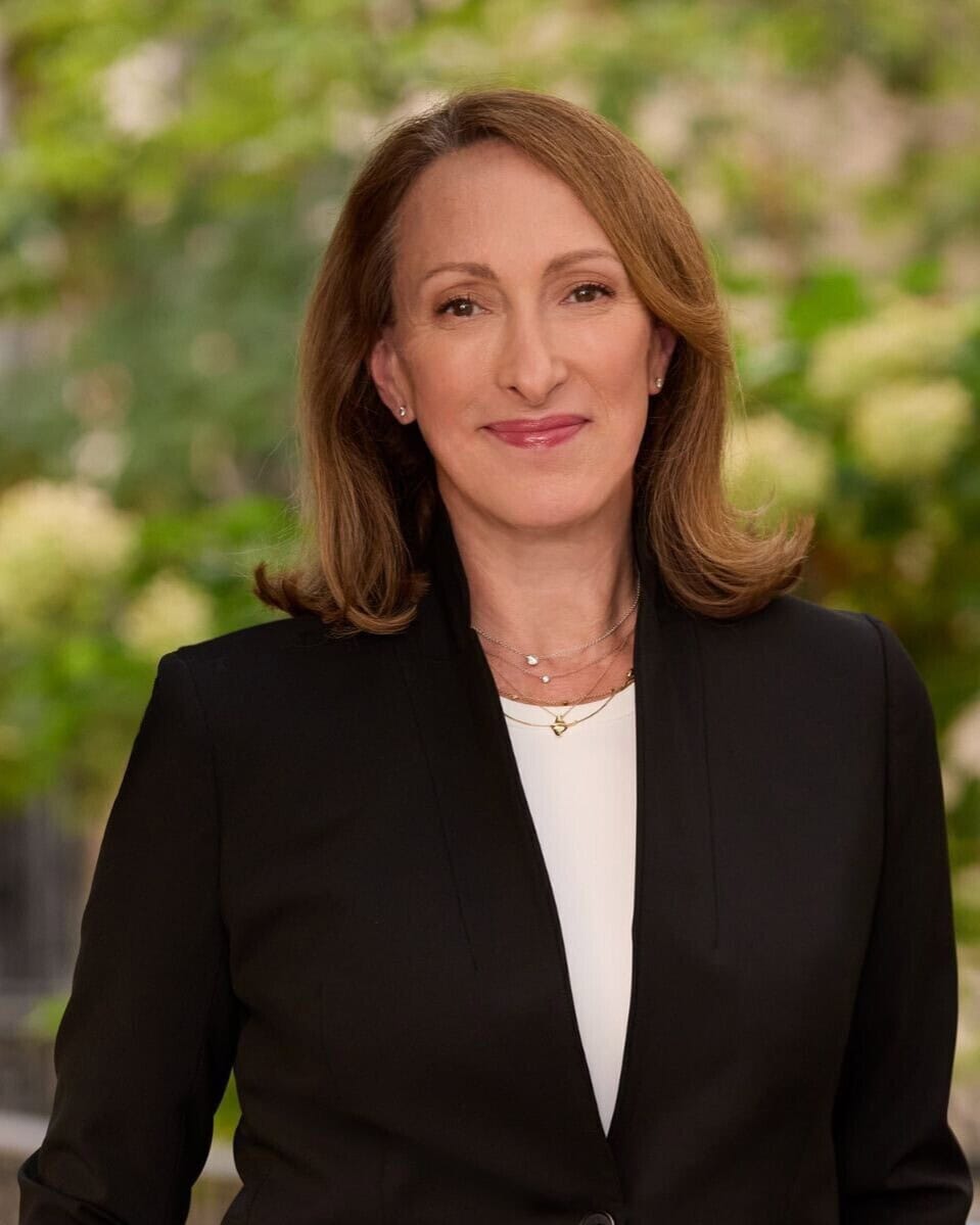 Lynn M Kassoy