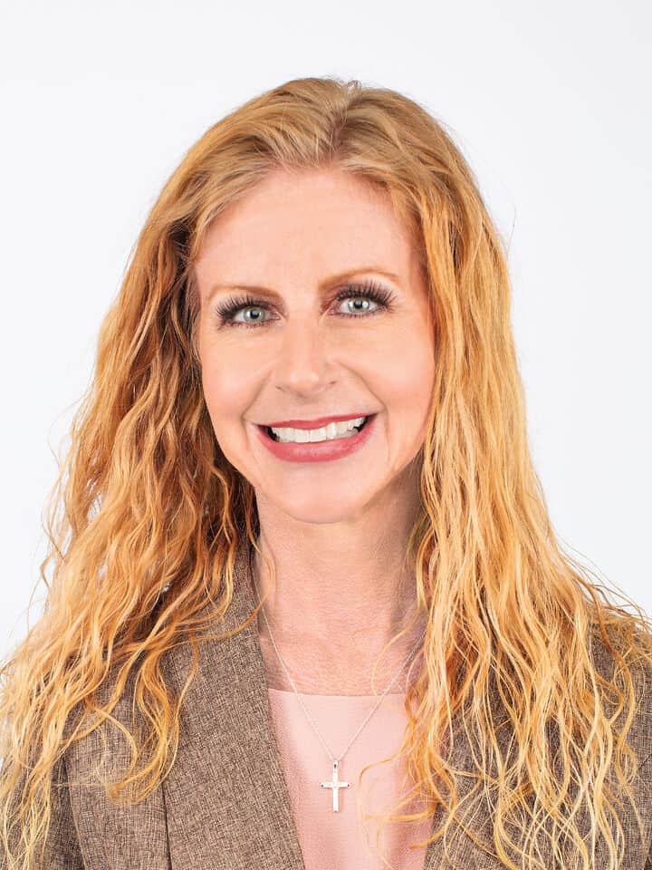 Mandi Kington