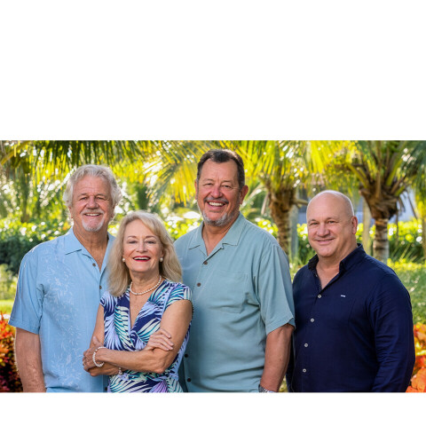 Naples Hansen Team team photo