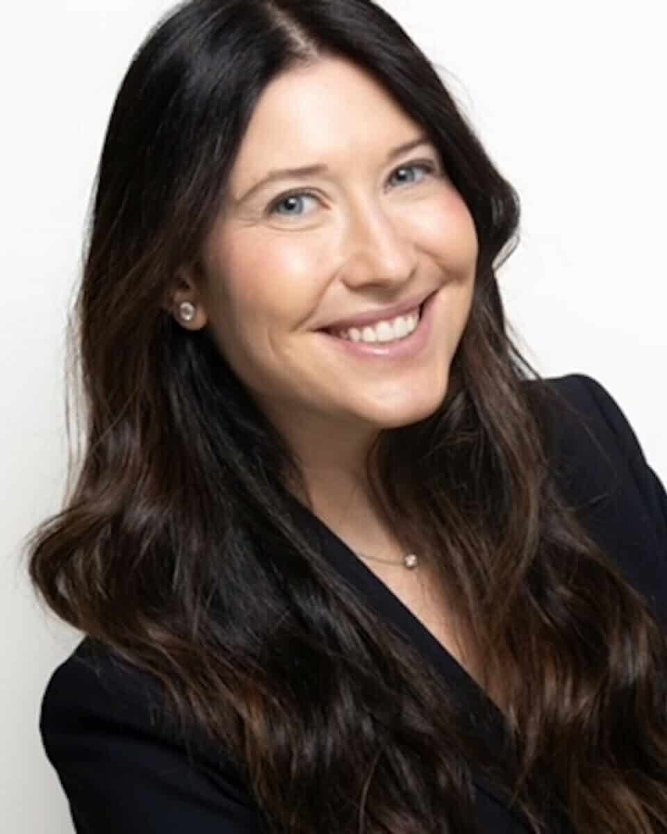 Tara Zaro