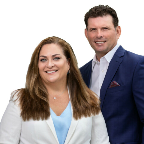 Waleri Luxury Group Photo