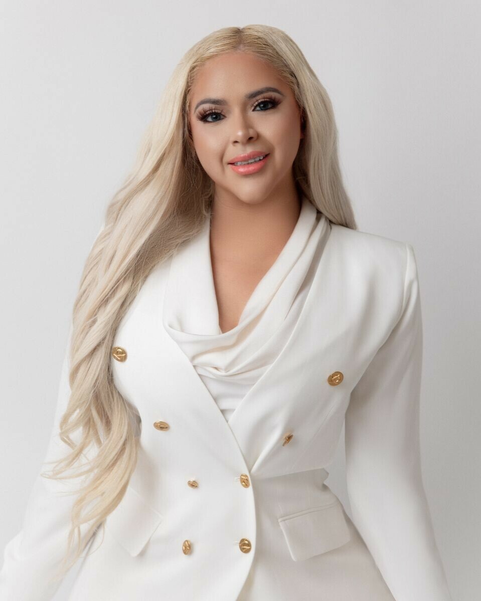 Yheysuri Chavez